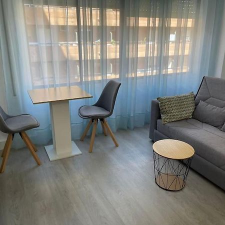 Oasis Plus Sevilla Kültér fotó