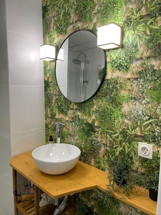 Oasis Plus Sevilla Kültér fotó